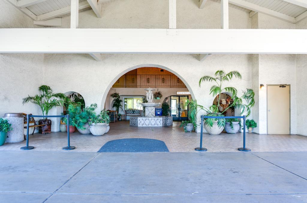 California Suites Hotel San Diego Exterior photo